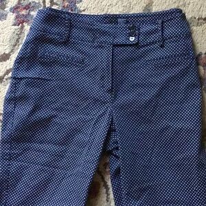 Larry Levine navy dot capris